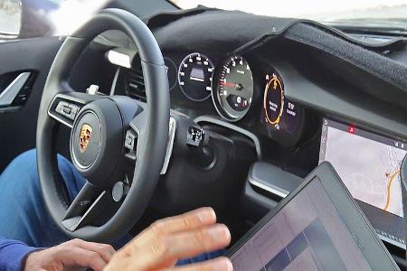 Porsche 911 Erlkönig mit Innenraum
