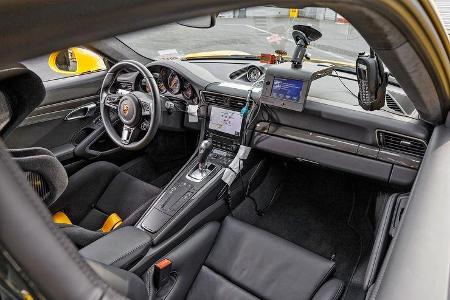 Porsche 911 991.2 Turbo S, Cockpit, Lenkrad