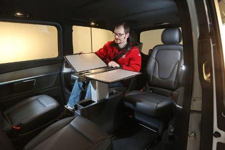 Mercedes V 250 Bluetec, Klapptisch