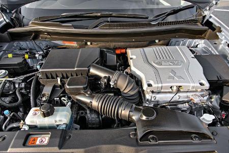 Mitsubishi Outlander PHEV, Motor