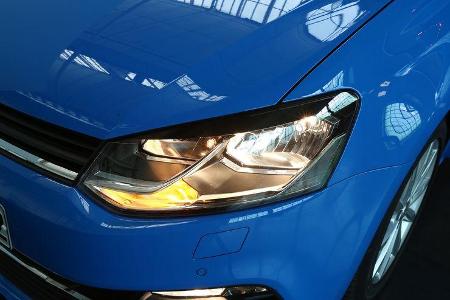 VW Polo, Frontscheinwerfer