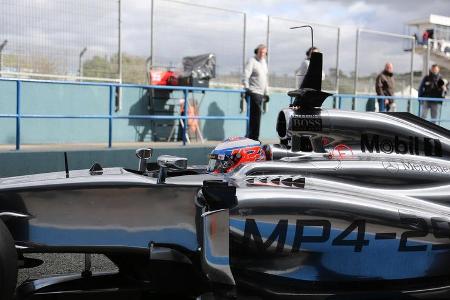 Jenson Button - McLaren - Formel 1 - Test - Jerez - 29. Januar 2014