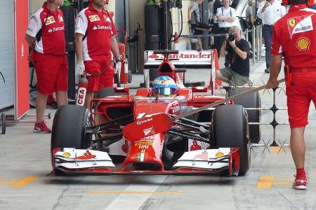 Fernando Alonso - Ferrari - Formel 1 - Test - Bahrain - 28. Februar 2014