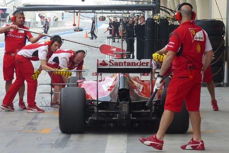 Fernando Alonso - Ferrari - Formel 1 - Test - Bahrain - 28. Februar 2014