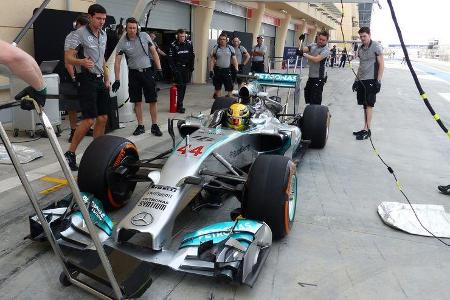 Lewis Hamilton - Mercedes - Formel 1 - Test - Bahrain - 28. Februar 2014