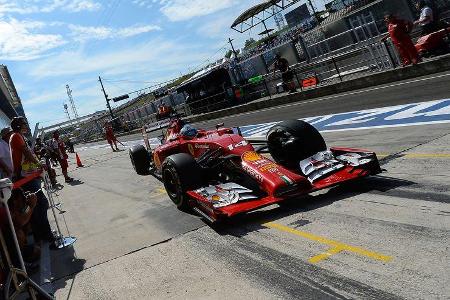 Ferrari - Boxen-Reportage - Formel 1 - GP Ungarn - 2014