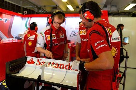 Ferrari - Boxen-Reportage - Formel 1 - GP Ungarn - 2014