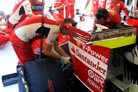 Ferrari - Boxen-Reportage - Formel 1 - GP Ungarn - 2014