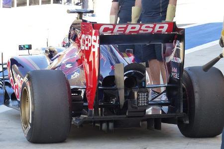 Daniil Kvyat - Toro Rosso - Formel 1 - Test - Bahrain - 21. Februar 2014