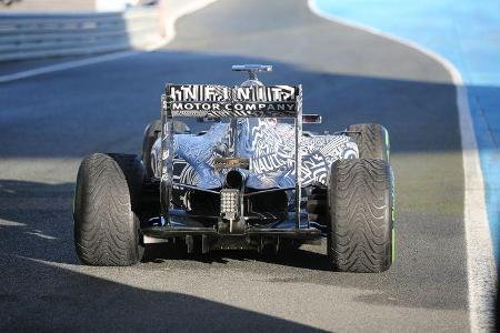 Daniil Kvyat - Red Bull - Formel 1-Test - Jerez - 4. Februar 2015