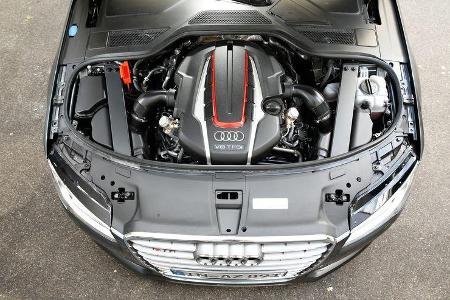 Audi S8, Motor