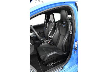 Ford Focus RS, Interieur