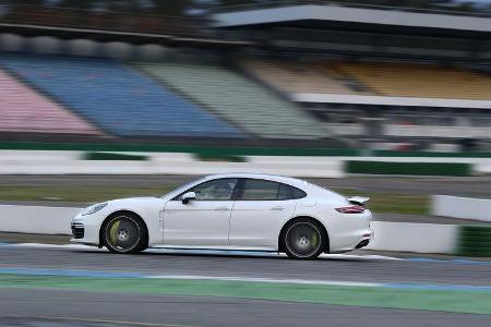 Porsche Panamera Turbo (2018)