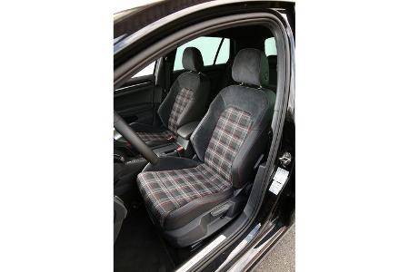 VW Golf GTI, Fahrersitz