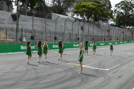 Grid Girls - GP Brasilien 2016 - Sao Paulo - Interlagos - Mittwoch - 9.11.2016