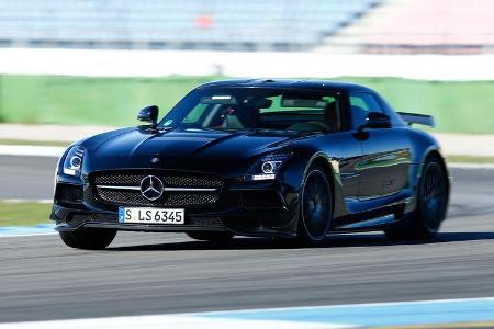 Mercedes SLS AMG Black Series, Frontansicht, Kurvenfahrt