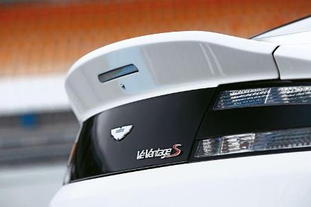Aston Martin V12 Vantage S, Heckspoiler