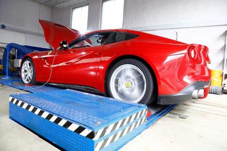 Ferrari F12 Berlinetta, Messstand