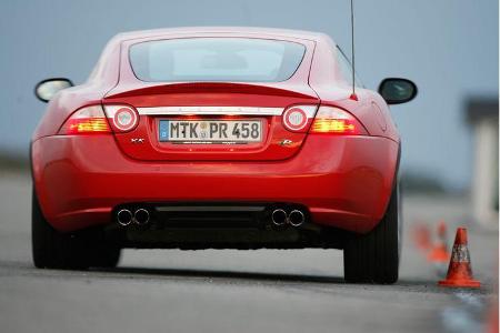 Jaguar XKR 04