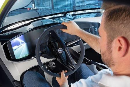 Außenspiegel? Nicht an diesem Opel. Kameras übertragen den Blick nach hinten auf zwei Displays.