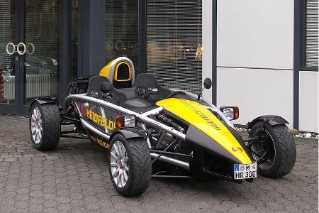 H&R hat dem Ariel Atom ein Spezialfahrwerk maÃgeschneidert.