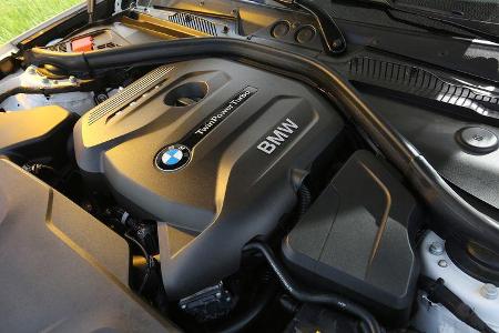 BMW 120i AUT, Motor