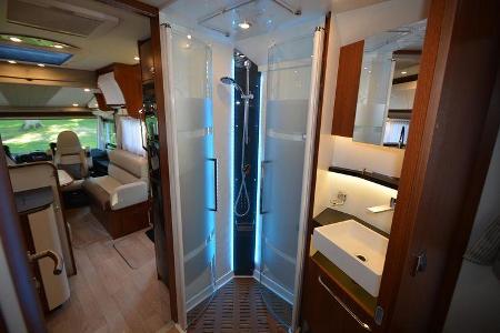 Rapido Distinction I 1090