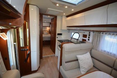Rapido Distinction I 1090