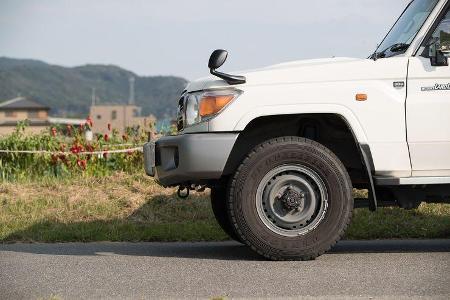 Toyota Land Crusier 70