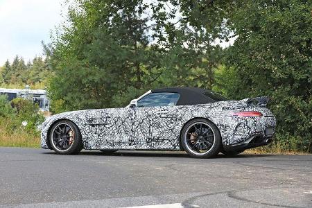 Erlkönig Mercedes-AMG GT R Roadster