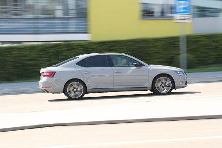 Skoda Superb 2.0 TSI, Exterieur