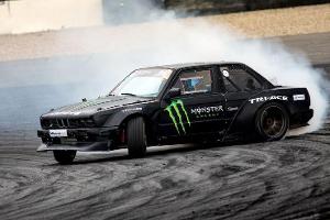 Rennwagen von Monster-Energy