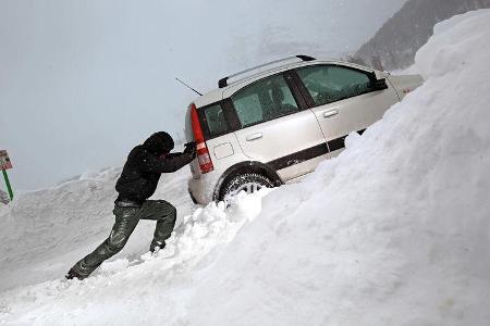 Fiat Panda 4X4, anschieben