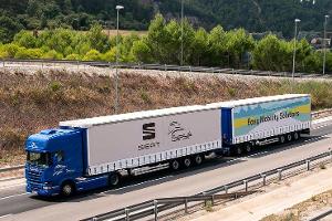 Mega-Lkw für den Werksverkehr