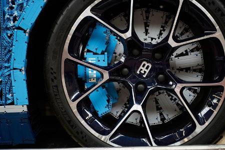 Lego Technic Bugatti Chiron 1:1