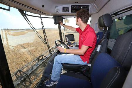 New Holland Agriculture, Jeep Cherokee, Fahrbericht, New Holland Agriculture, Interieur