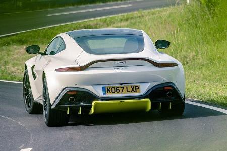Aston Martin Vantage V8, Exterieur