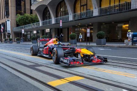 Daniel Ricciardo - Red Bull RB7 - F1 - Roadtrip USA - 2018