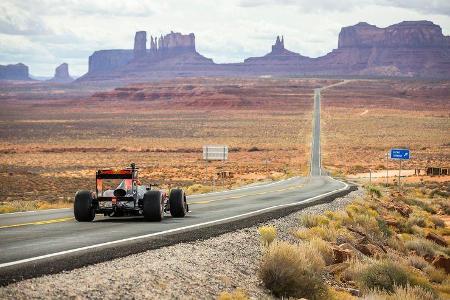 Daniel Ricciardo - Red Bull RB7 - F1 - Roadtrip USA - 2018