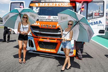 Grid Girls - Truck EM 2018