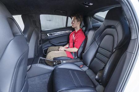 Porsche Panamera 4 E-Hybrid, Interieur