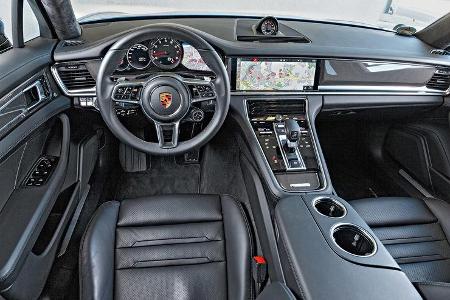 Porsche Panamera 4S, Interieur