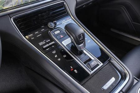 Porsche Panamera 4S, Interieur