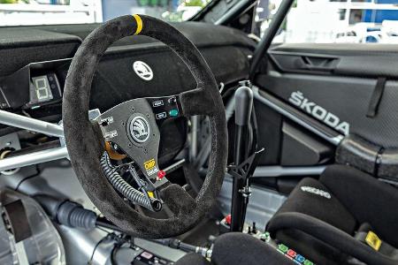 Skoda Fabia R5, Interieur