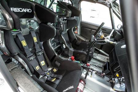 Skoda Fabia R5, Interieur