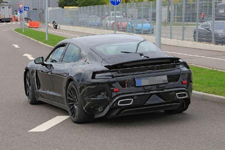 Porsche Mission E Erlkönig