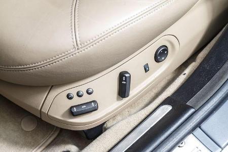 Lancia-Thesis-Interieur