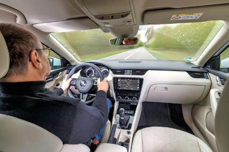 Skoda Octavia Combi 2.0 TDI 4x4, Cockpit