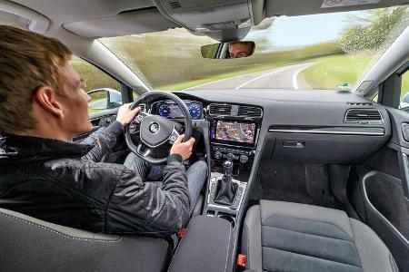 VW Golf Variant 2.0 TDI 4Motion, Cockpit