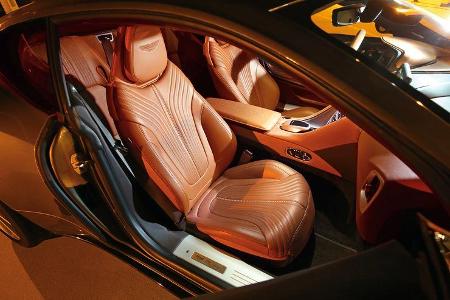 Aston Martin DB11, Sitze